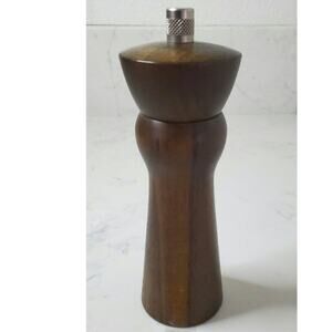 Haenlein Winterthur Vintage Pepper Mill Dark Wood Silver Accent